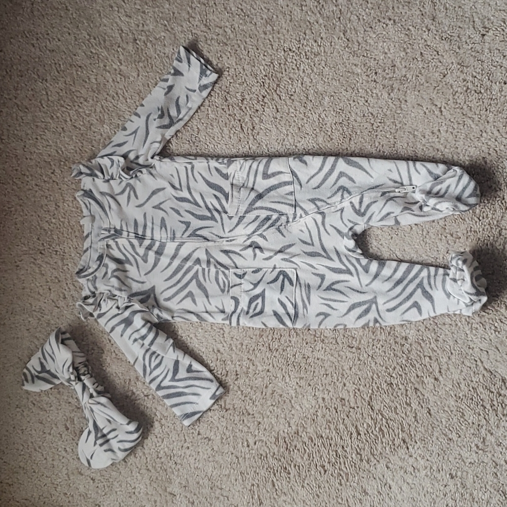 One piece outfit from Jessica Simpson